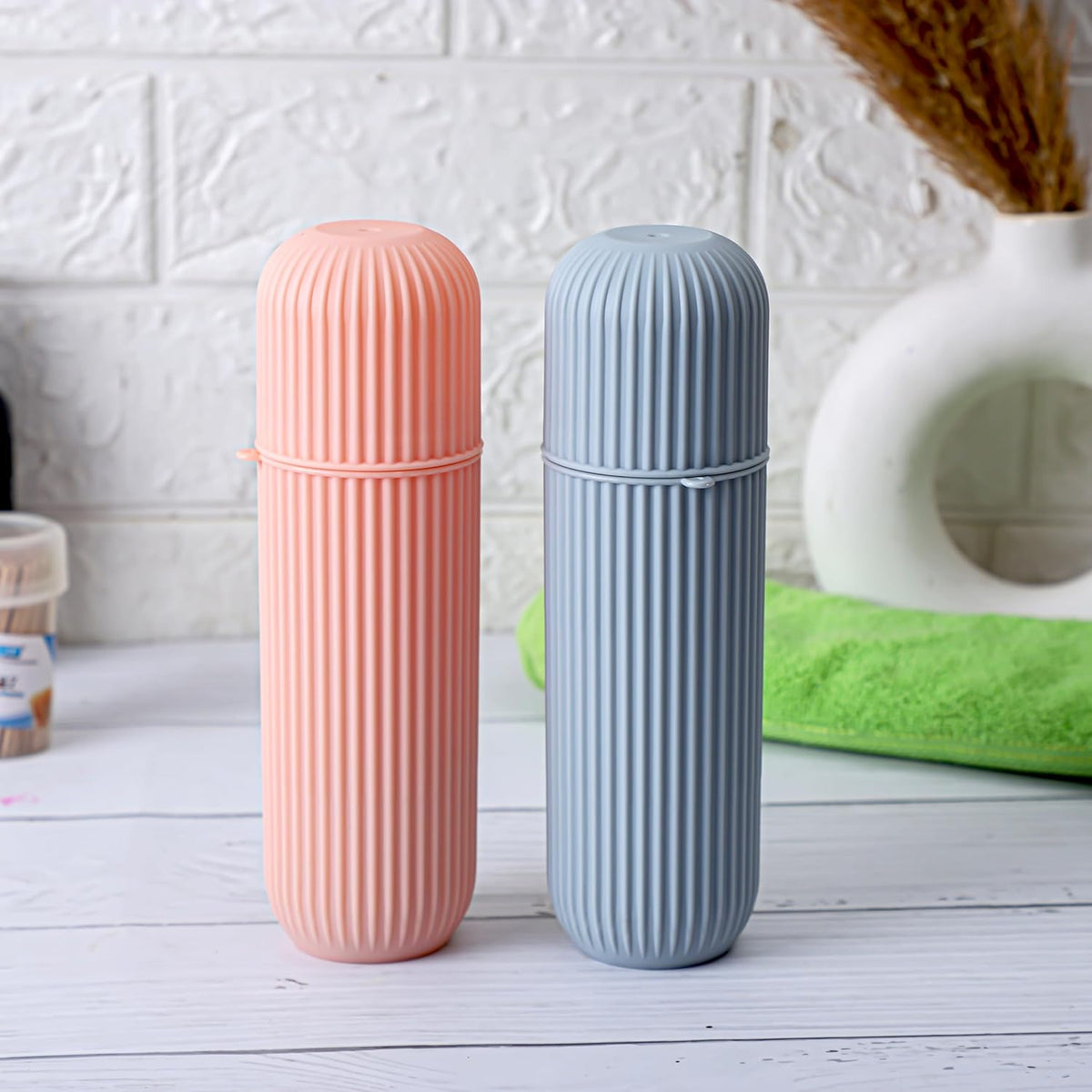 2Pc Capsule Shape Travel Toothpaste Case Plastic Toothbrush Holder  (Multicolor) 3
